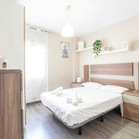 Apartament Ludy'S Vialia Center Málaga Buitenkant foto
